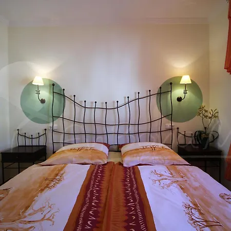 De Casa Con Piscina Y Vistas, Max.6 Personas, - Es-366-5 * Roses